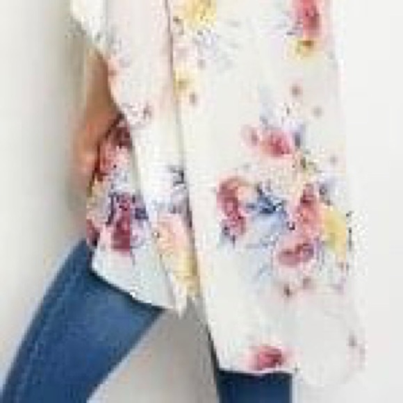 Ladies Kimono - Picture 3 of 3